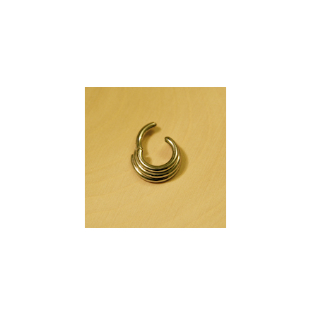 Trippletrubble ring i Titan, 1.6x7.9mm